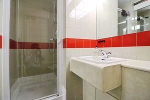 Photo 11- click for photo gallery